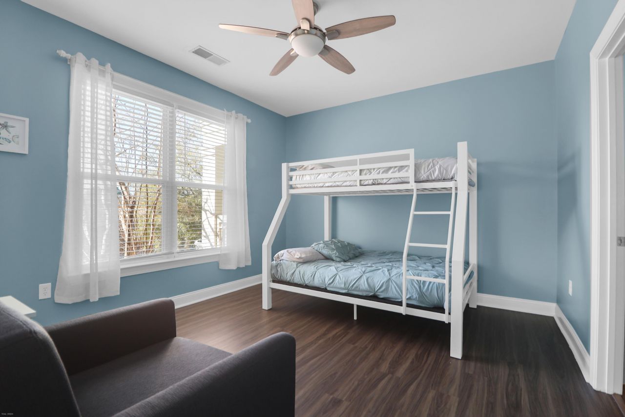 2244 Ashley Crossing Drive Photo 24