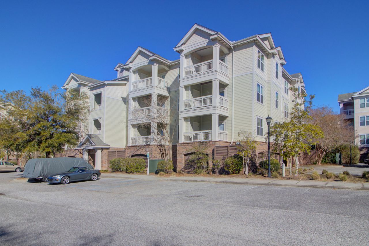 2244 Ashley Crossing Drive Photo 4