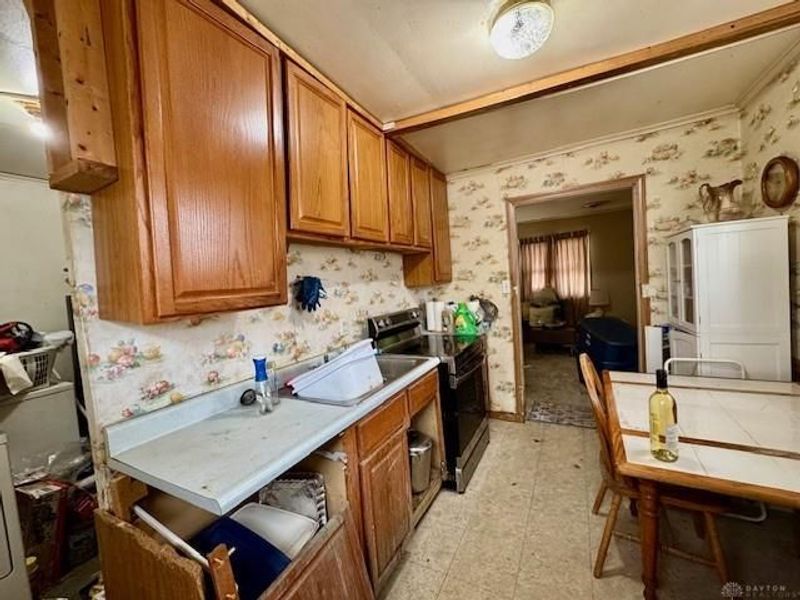 820 Ernroe Drive, Dayton, OH 45417 Photo 14