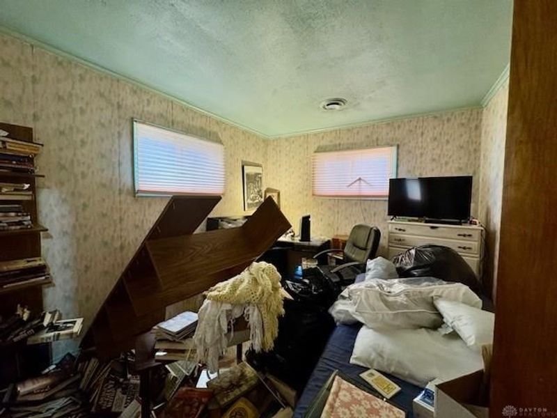 820 Ernroe Drive, Dayton, OH 45417 Photo 24