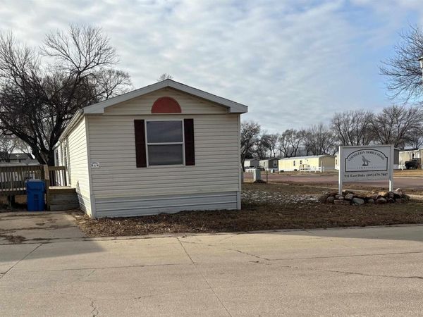 911 E Duke, Unit LOT 1, Vermillion, SD 57069