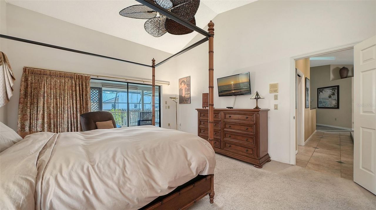 4390 Woodview Drive, Sarasota, FL 34232 Photo