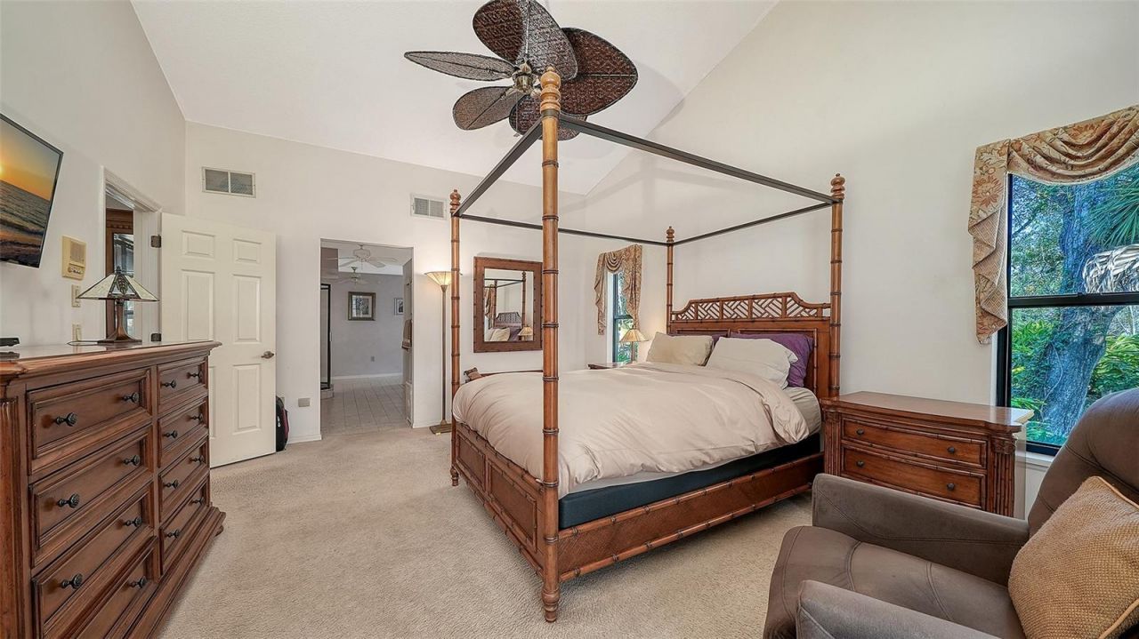 4390 Woodview Drive, Sarasota, FL 34232 Photo