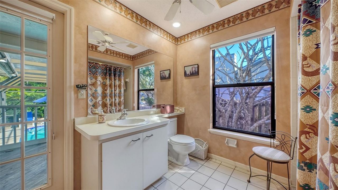 4390 Woodview Drive, Sarasota, FL 34232 Photo