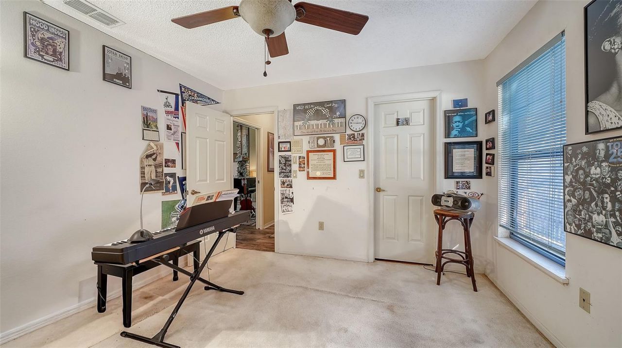 4390 Woodview Drive, Sarasota, FL 34232 Photo