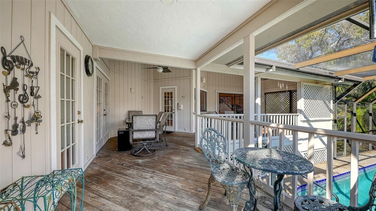 4390 Woodview Drive, Sarasota, FL 34232 Photo