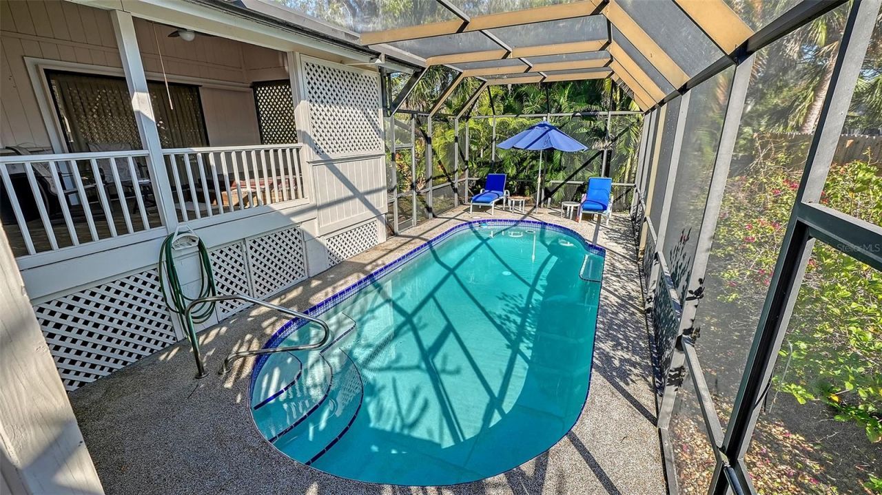 4390 Woodview Drive, Sarasota, FL 34232 Photo