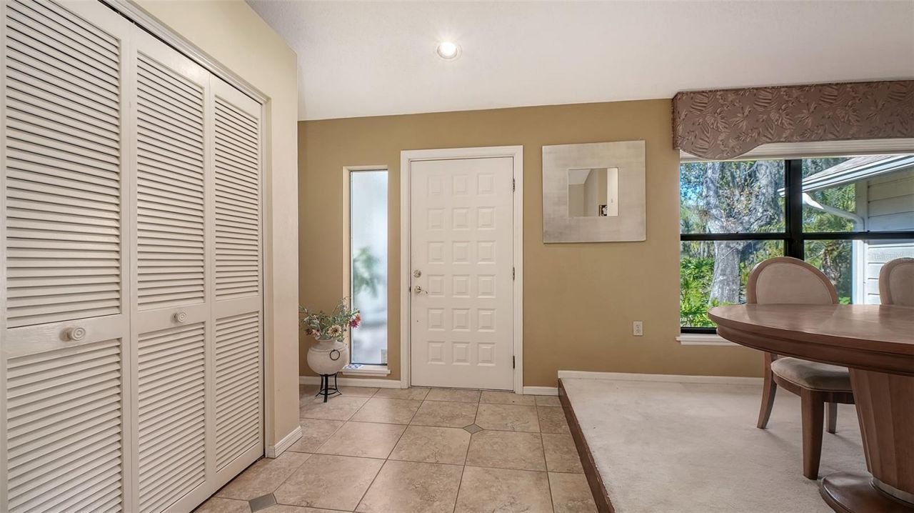 4390 Woodview Drive, Sarasota, FL 34232 Photo