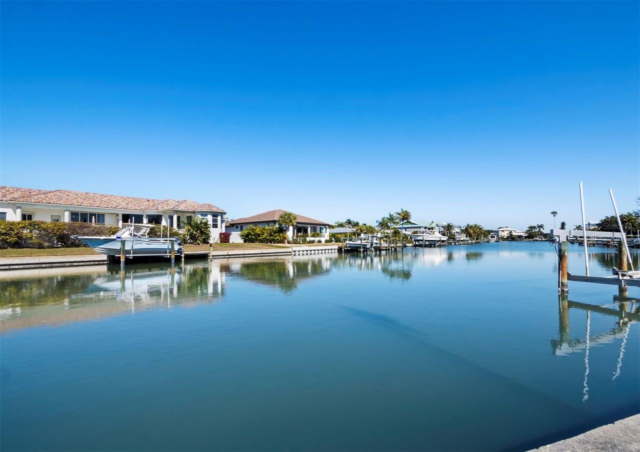 5970 Emerald Harbor Drive, Longboat Key, FL 34228 Photo