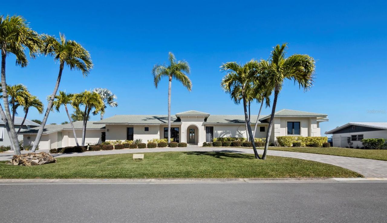 5970 Emerald Harbor Drive, Longboat Key, FL 34228 Photo