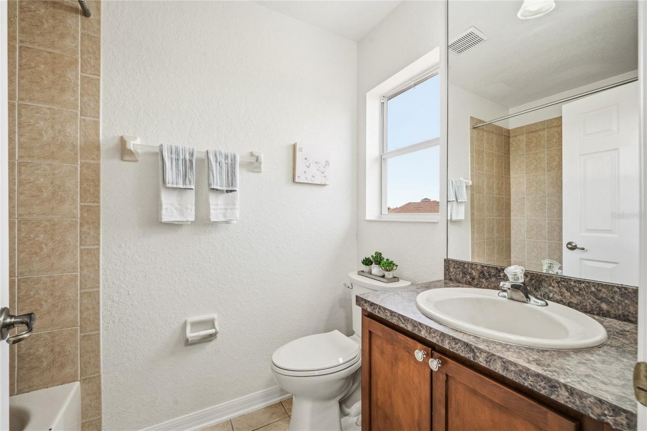 9059 Tuscan Valley Place, Orlando, FL 32825 Photo