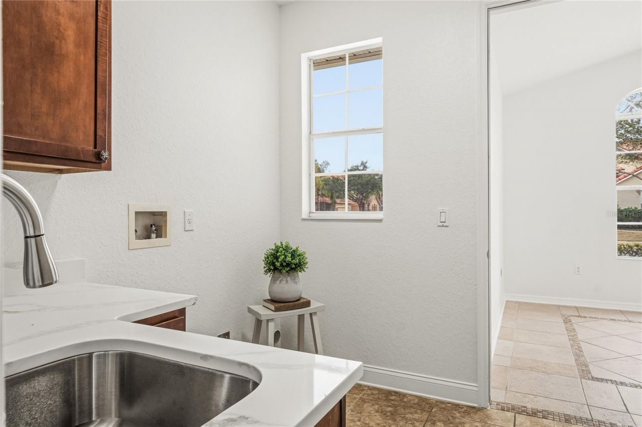 9059 Tuscan Valley Place, Orlando, FL 32825 Photo