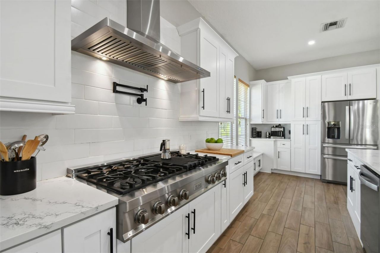 7009 Five Oaks Drive, Harmony, FL 34773 Photo