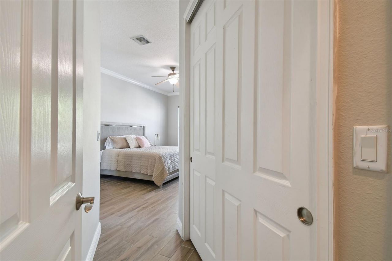 7009 Five Oaks Drive, Harmony, FL 34773 Photo