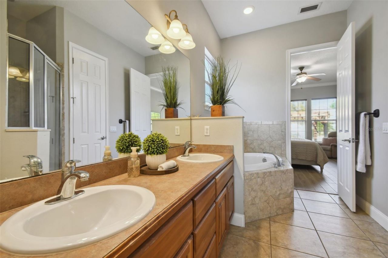 7009 Five Oaks Drive, Harmony, FL 34773 Photo