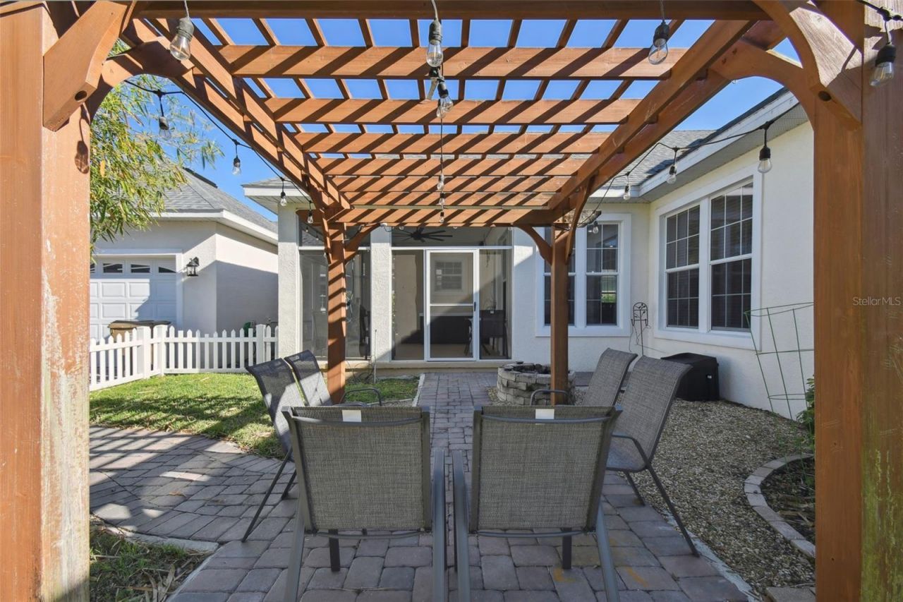 7009 Five Oaks Drive, Harmony, FL 34773 Photo