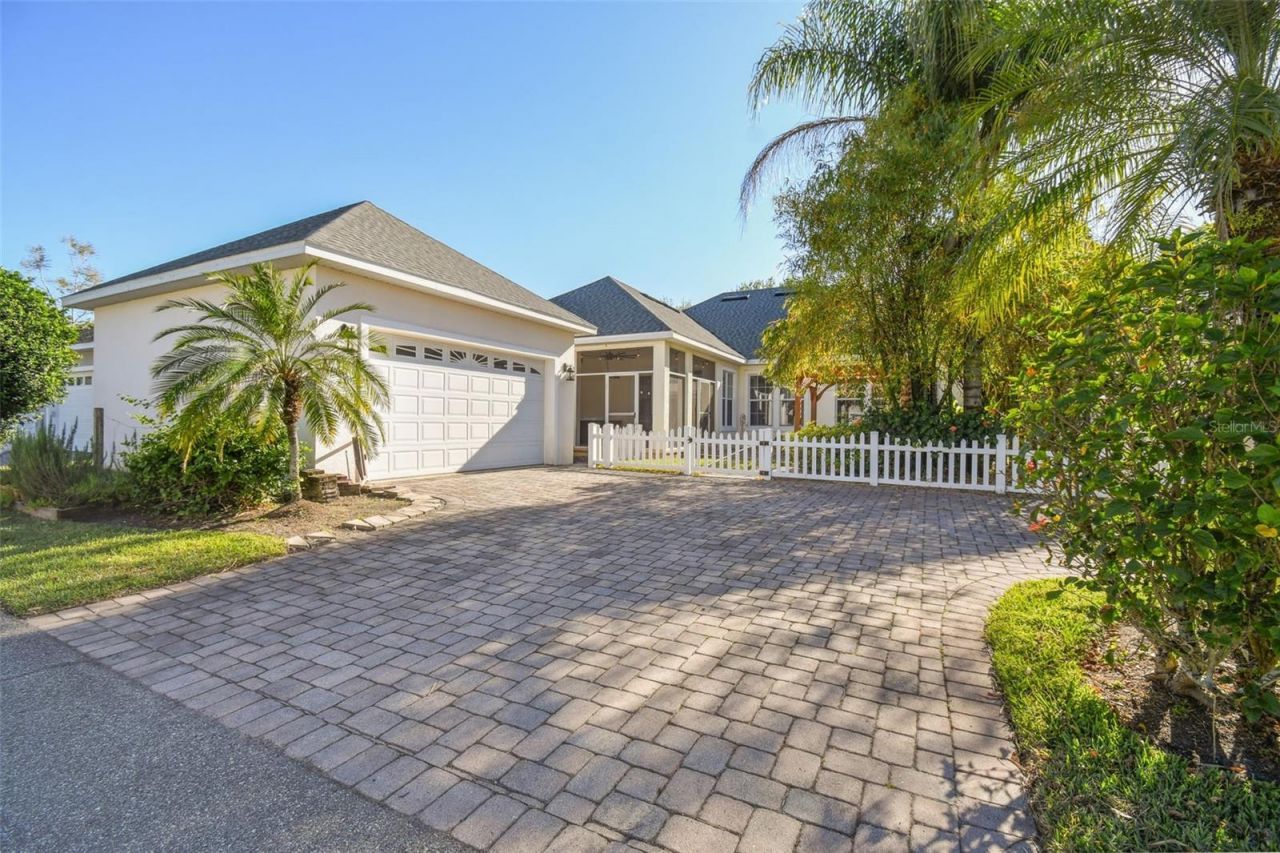 7009 Five Oaks Drive, Harmony, FL 34773 Photo