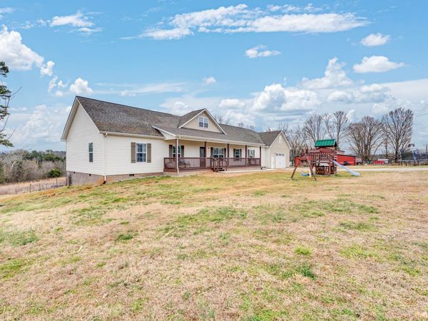 6985 McMinnville Hwy, Doyle, TN 38559