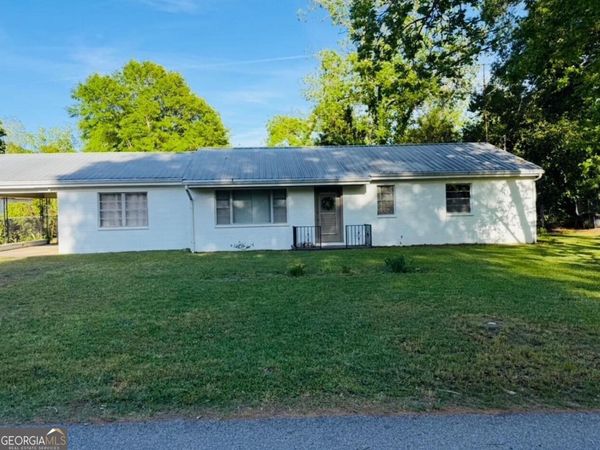 30 Dogwood Lane, Woodbury, GA 30293