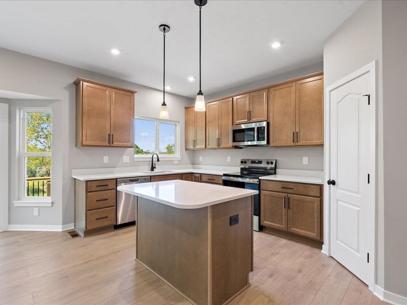 9543 Los Alos Court, Florence, KY 41042 Photo 2