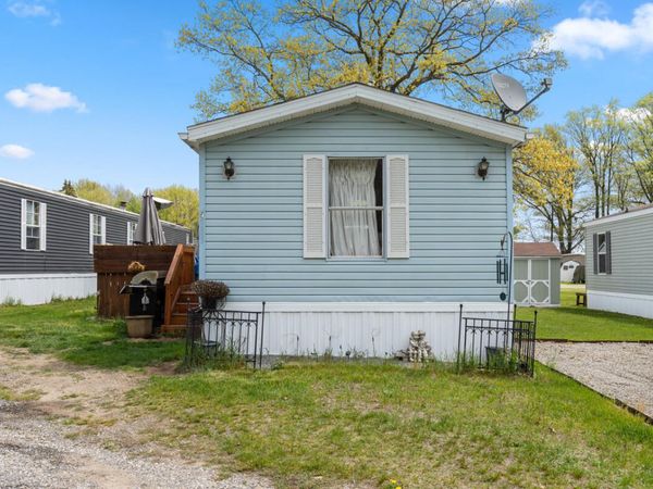 10845 Percy Lane, Unit 33, Mecosta, MI 49332