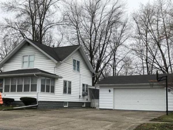 915 Delaware Avenue, Montpelier, OH 43543