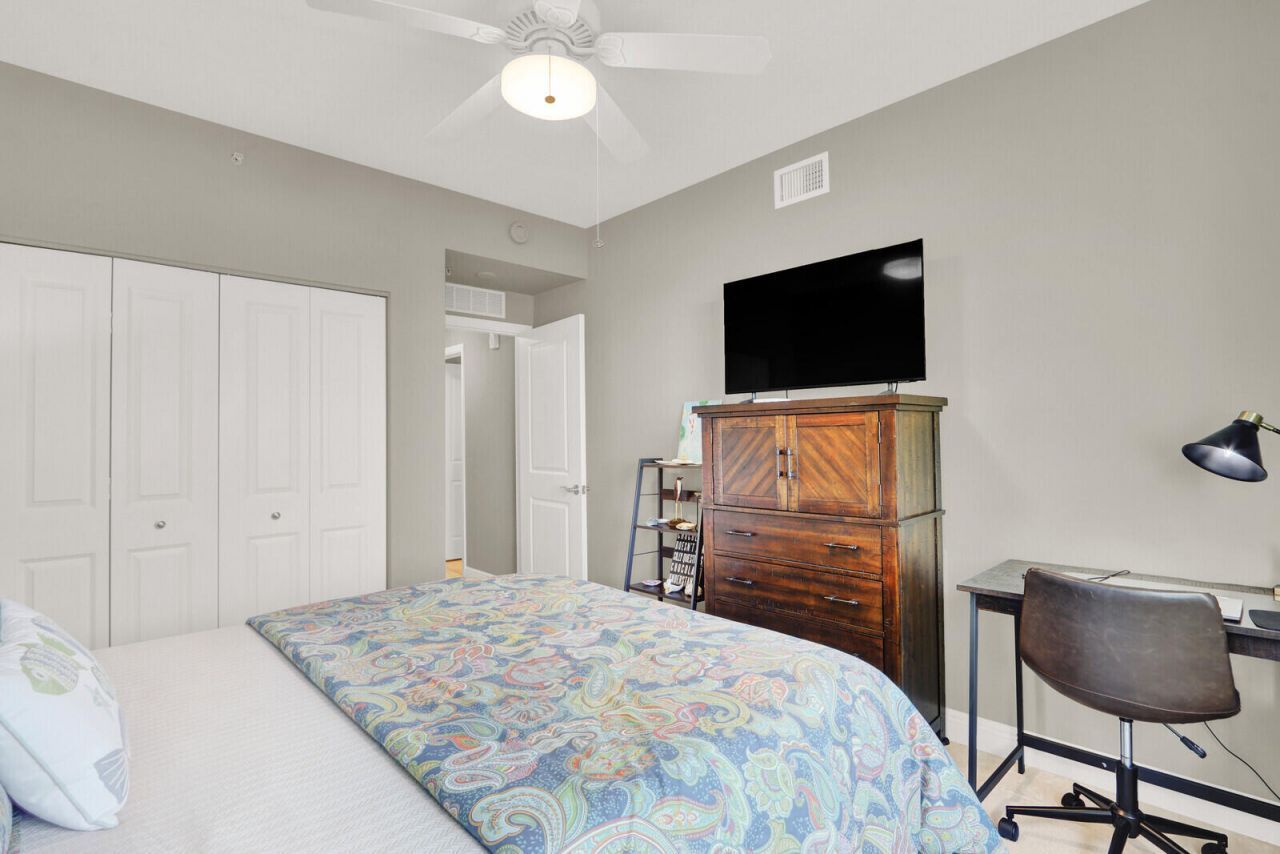 775 NW Flagler Avenue, Unit 403, Stuart, FL 34994 Photo