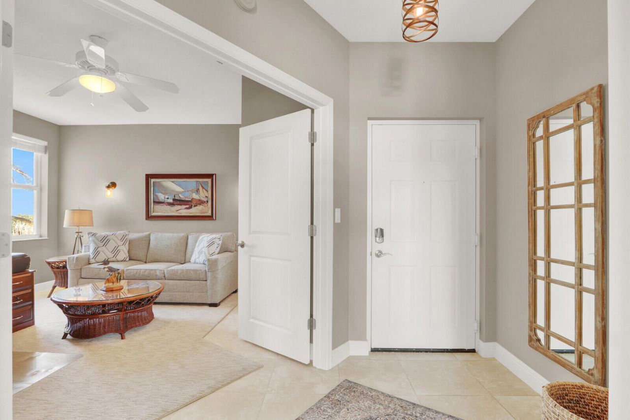 775 NW Flagler Avenue, Unit 403, Stuart, FL 34994 Photo