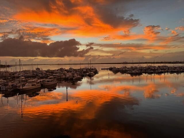 775 NW Flagler Avenue, Unit 403, Stuart, FL 34994 Photo