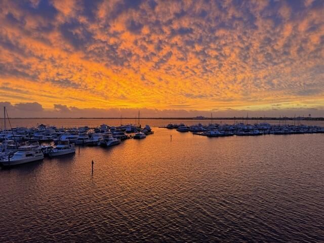 775 NW Flagler Avenue, Unit 403, Stuart, FL 34994 Photo