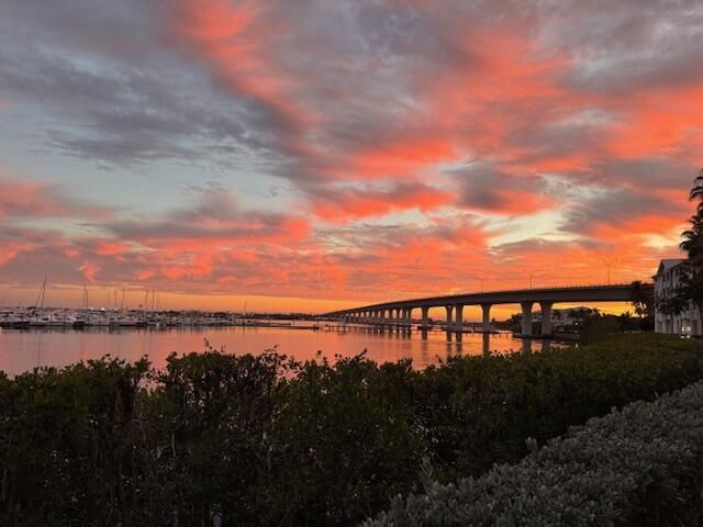 775 NW Flagler Avenue, Unit 403, Stuart, FL 34994 Photo