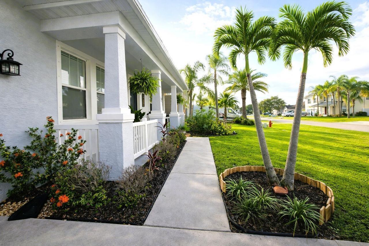 5915 NW Brianna Court, Port Saint Lucie, FL 34986 Photo