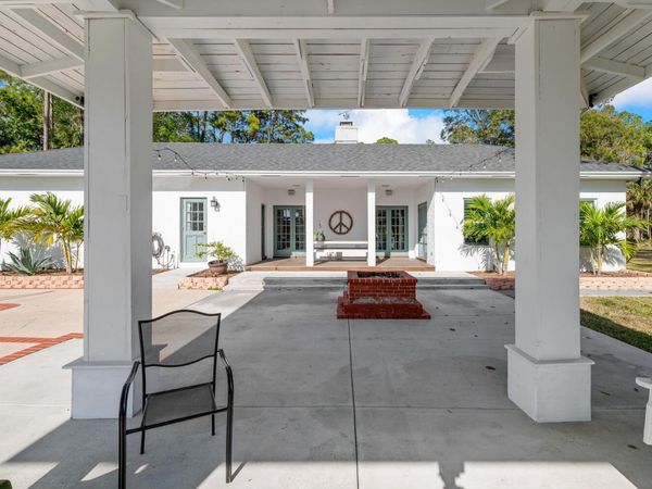 1453 E Road, Loxahatchee Groves, FL 33470