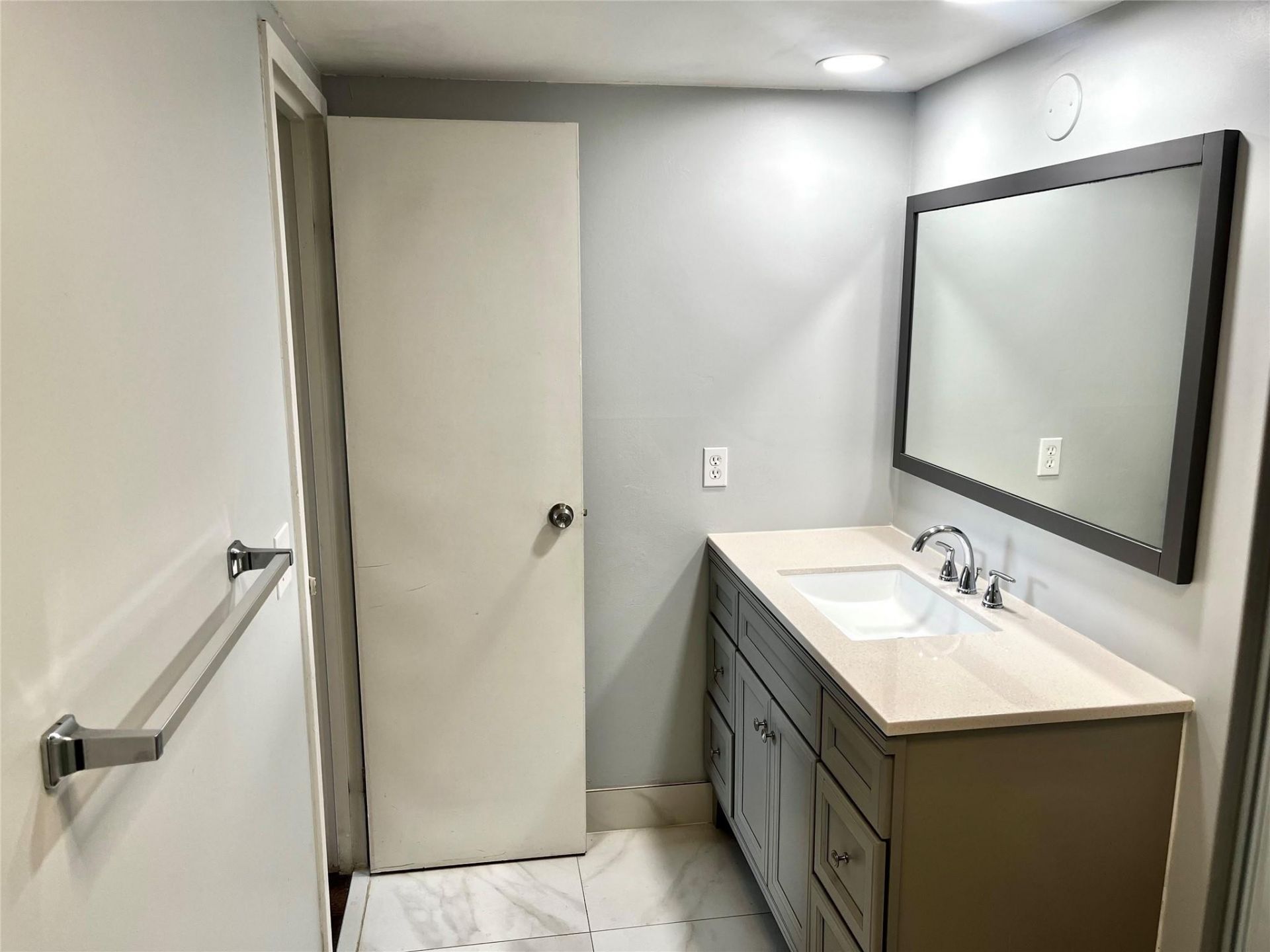 8351 Sands Point Boulevard, Unit A104, Tamarac, FL 33321 Photo