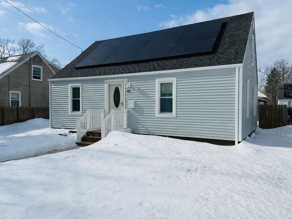 42 Marquette St., Springfield, MA 01104