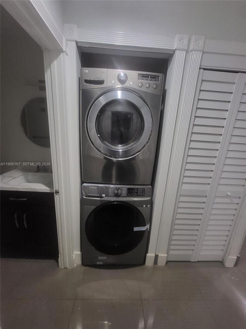 504 Woodgate Cir, Unit C, Sunrise, FL 33326 Photo