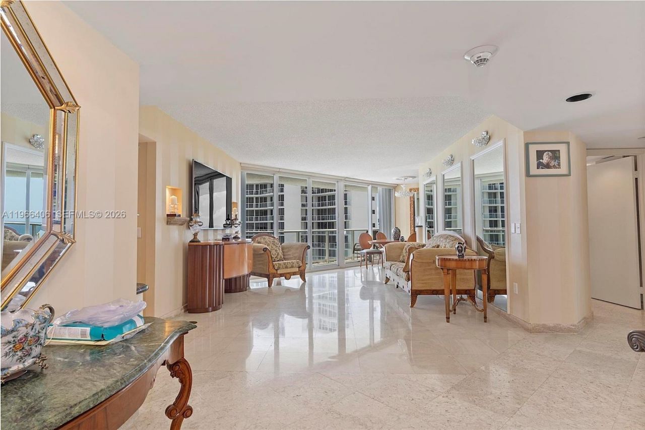 16445 Collins Ave, Unit 2328, Sunny Isles Beach, FL 33160 Photo