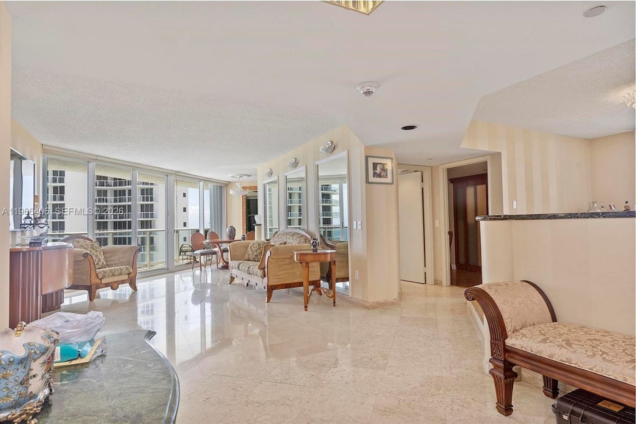 16445 Collins Ave, Unit 2328, Sunny Isles Beach, FL 33160 Photo
