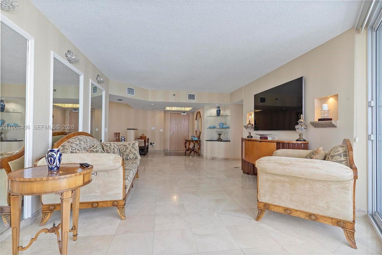 16445 Collins Ave, Unit 2328, Sunny Isles Beach, FL 33160 Photo