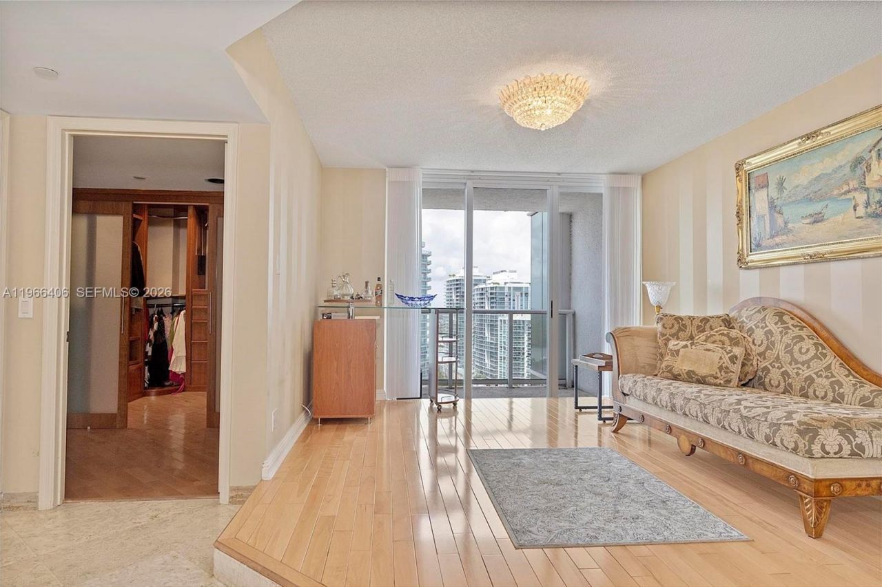 16445 Collins Ave, Unit 2328, Sunny Isles Beach, FL 33160 Photo