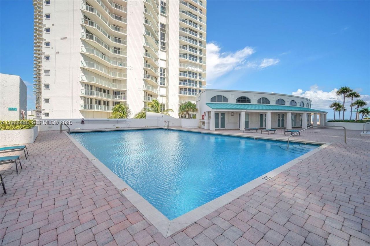 16445 Collins Ave, Unit 2328, Sunny Isles Beach, FL 33160 Photo