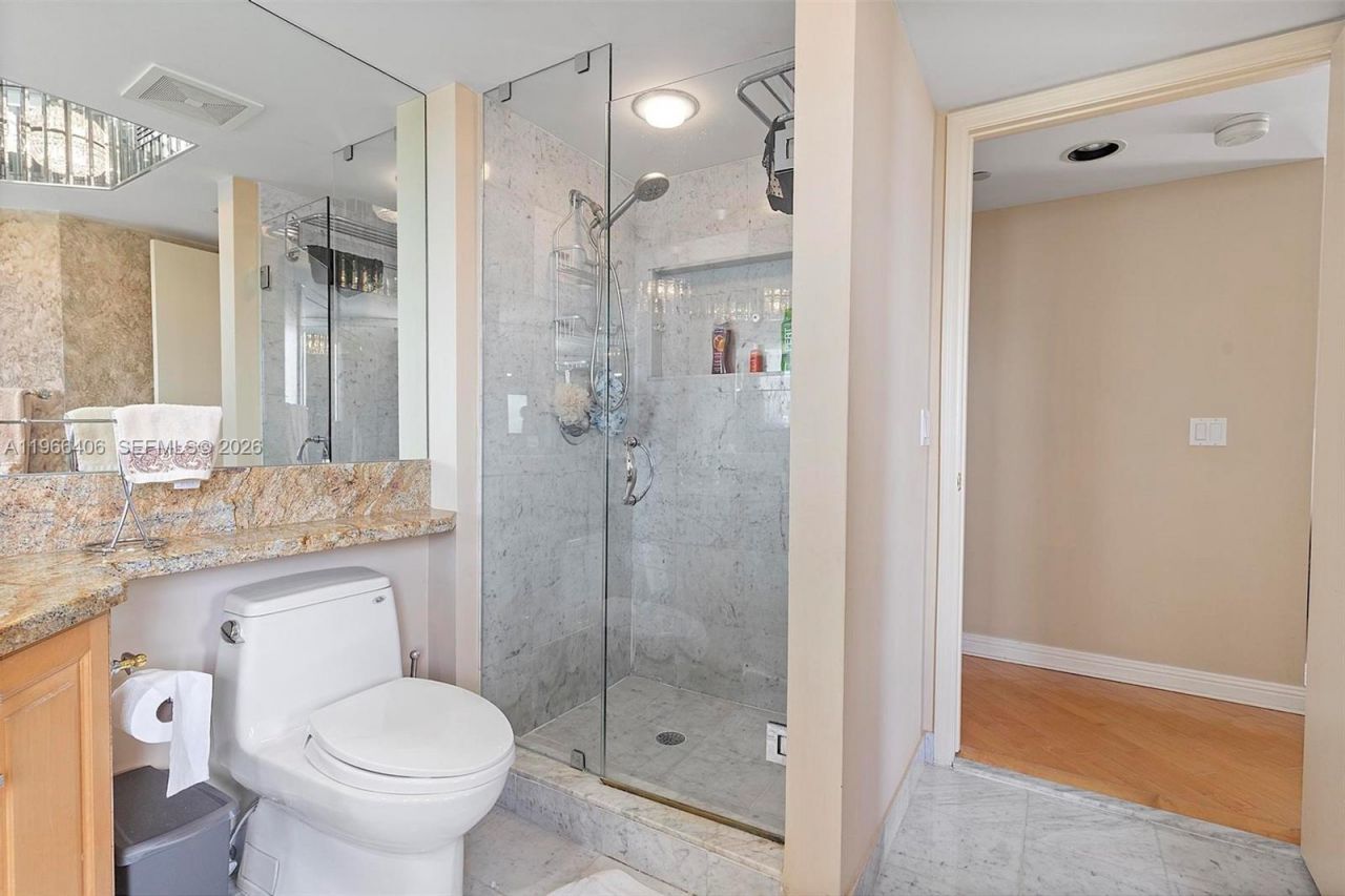 16445 Collins Ave, Unit 2328, Sunny Isles Beach, FL 33160 Photo
