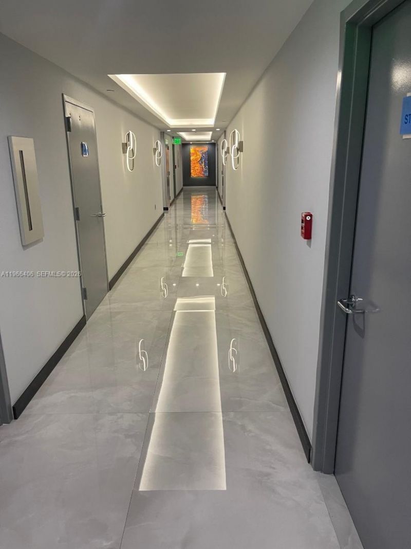 16445 Collins Ave, Unit 2328, Sunny Isles Beach, FL 33160 Photo