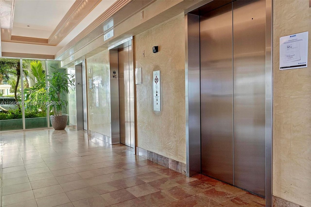 16445 Collins Ave, Unit 2328, Sunny Isles Beach, FL 33160 Photo
