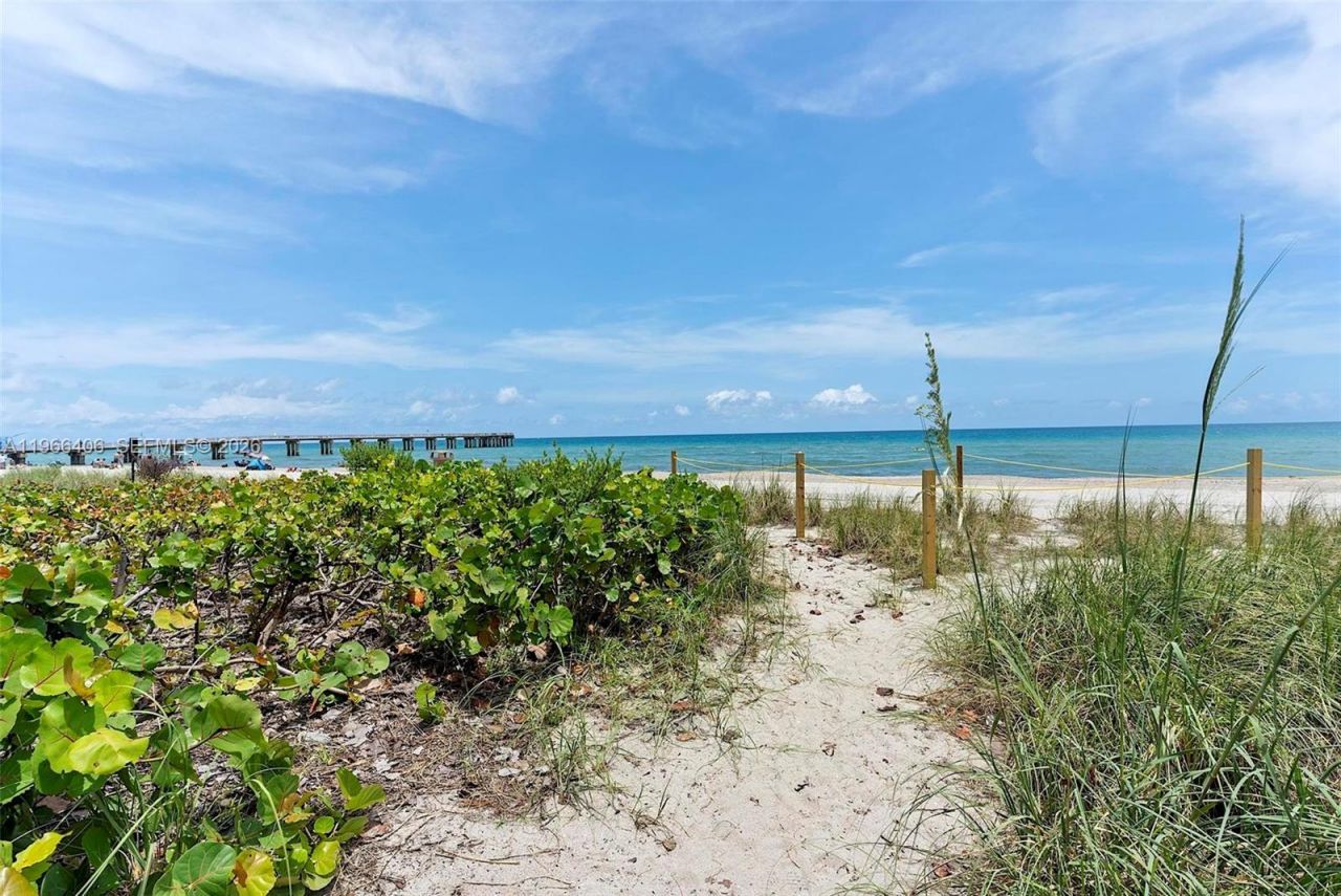 16445 Collins Ave, Unit 2328, Sunny Isles Beach, FL 33160 Photo