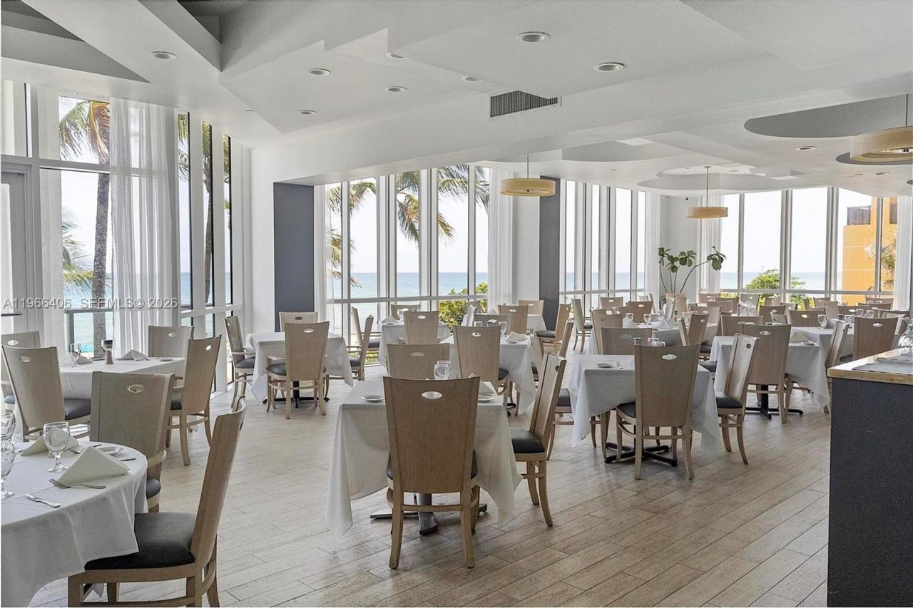 16445 Collins Ave, Unit 2328, Sunny Isles Beach, FL 33160 Photo