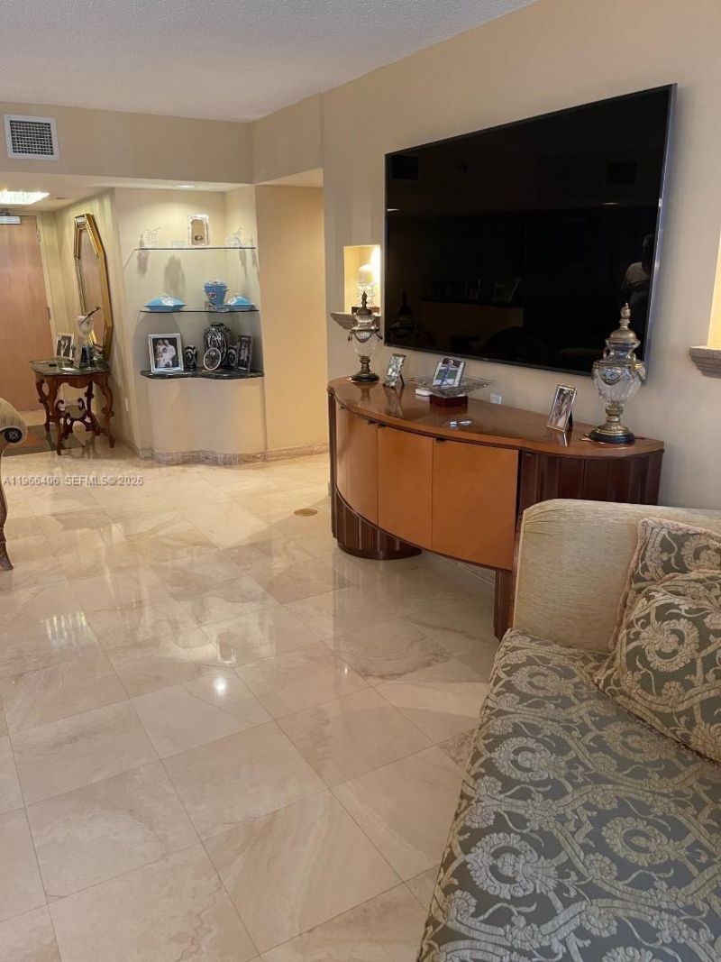 16445 Collins Ave, Unit 2328, Sunny Isles Beach, FL 33160 Photo