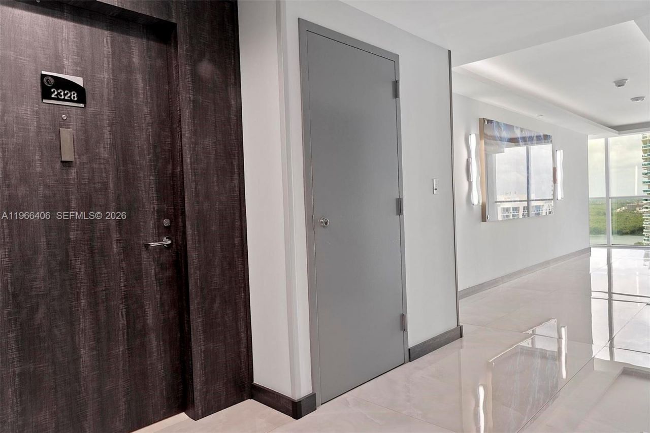 16445 Collins Ave, Unit 2328, Sunny Isles Beach, FL 33160 Photo