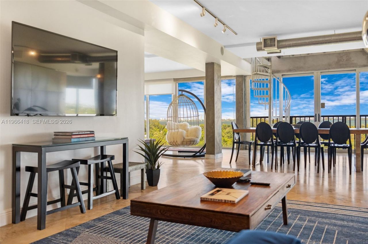 5781 Biscayne Blvd , Unit PH-3, Miami, FL 33137 Photo