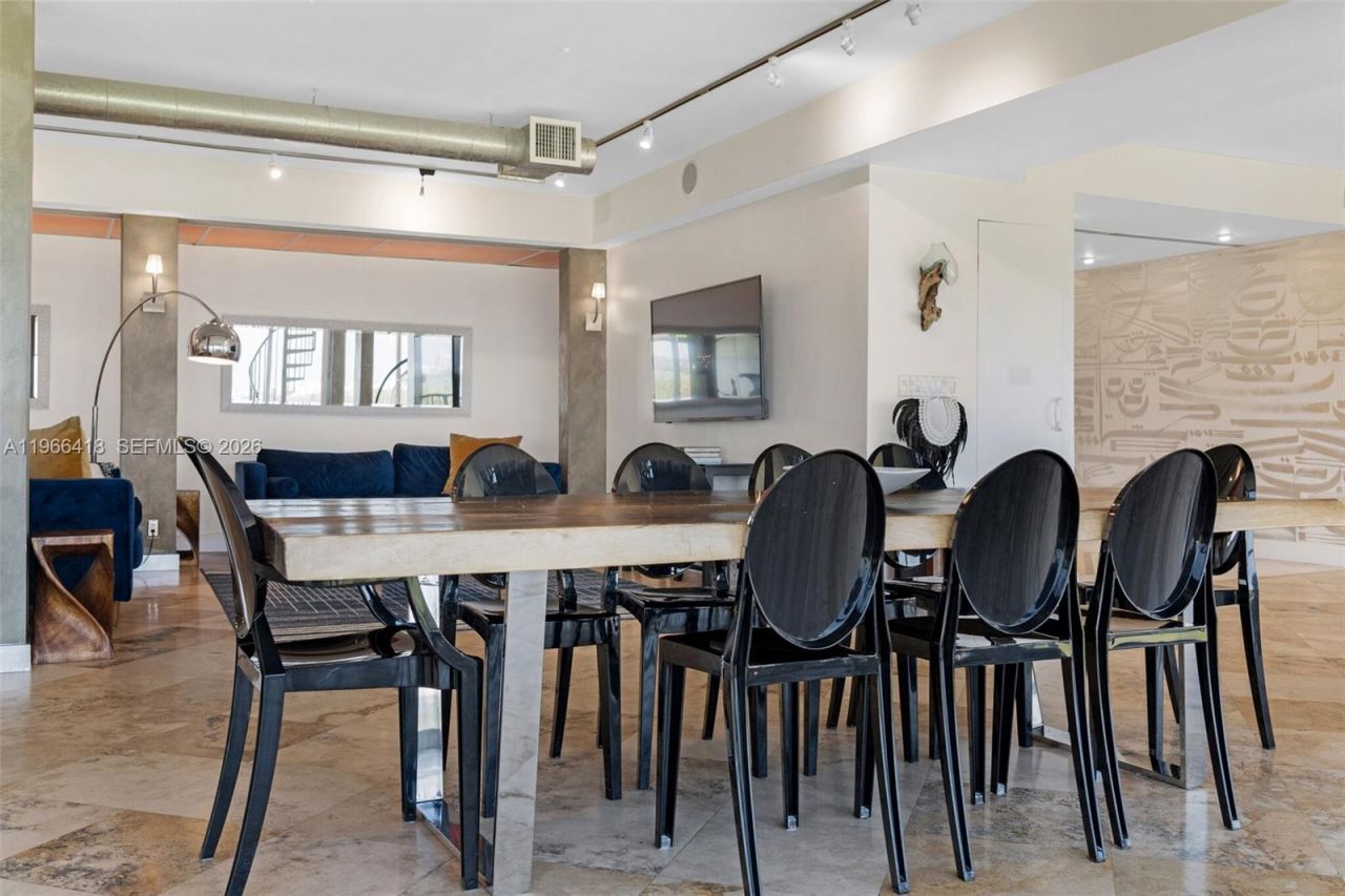 5781 Biscayne Blvd , Unit PH-3, Miami, FL 33137 Photo